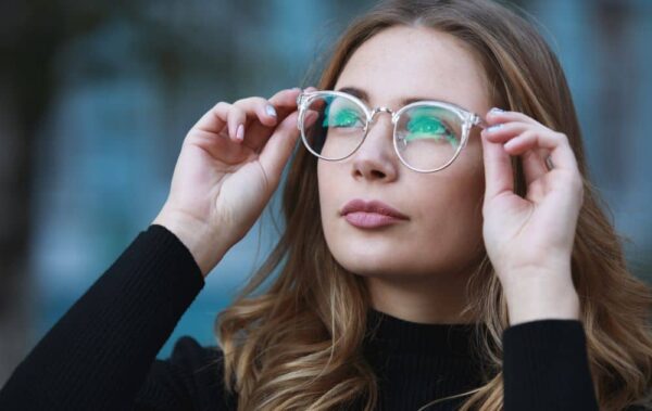 Young woman wearing eyeglasses.